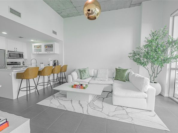 3301 NE 1st Ave M0703, Miami FL 33137