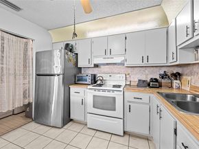 5839 La Pinata Blvd C2, Green Acres FL 33463