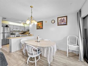 5839 La Pinata Blvd C2, Green Acres FL 33463