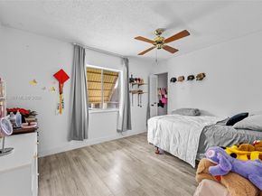 5839 La Pinata Blvd C2, Green Acres FL 33463