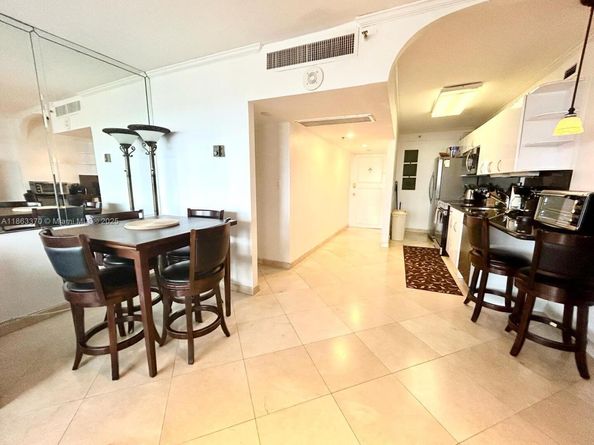 100 Lincoln Rd 1034, Miami Beach FL 33139