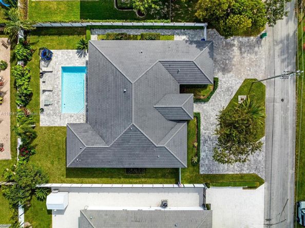 7441 SW 125th Ave, Miami FL 33183