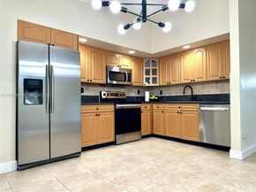 11117 SW 122nd Ct, Miami FL 33186