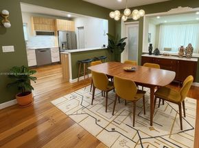 40 SW 30th Rd, Miami FL 33129