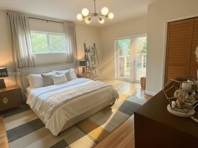 40 SW 30th Rd, Miami FL 33129