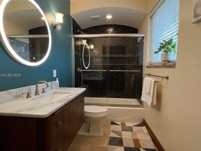 40 SW 30th Rd, Miami FL 33129