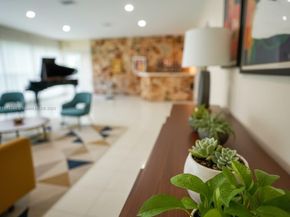 40 SW 30th Rd, Miami FL 33129