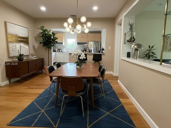 40 SW 30th Rd, Miami FL 33129