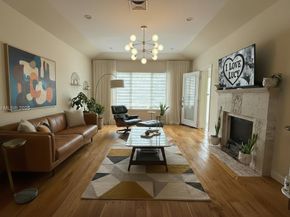 40 SW 30th Rd, Miami FL 33129