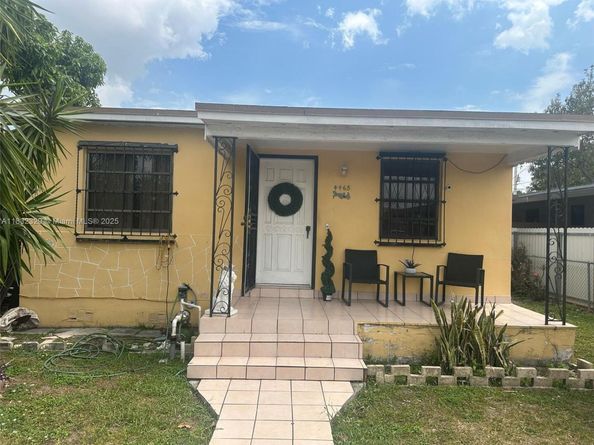 4465 E 8th Ln, Hialeah FL 33013