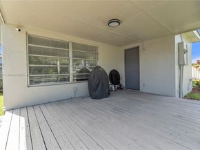 1201 E River Dr, Margate FL 33063