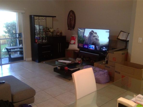 Undisclosed Address #A11865221, North Lauderdale FL 33068