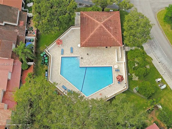 12305 SW 94th Ter, Miami FL 33186