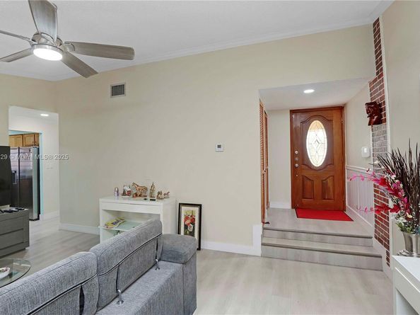 12305 SW 94th Ter, Miami FL 33186