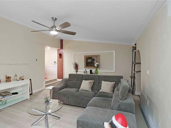 12305 SW 94th Ter, Miami FL 33186