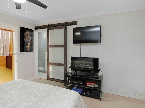 12305 SW 94th Ter, Miami FL 33186