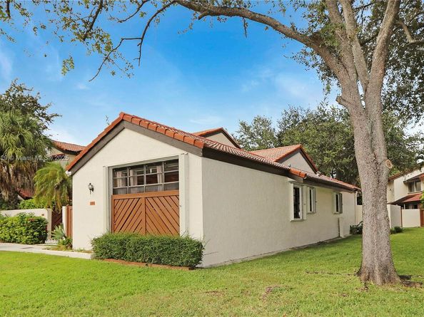 12305 SW 94th Ter, Miami FL 33186