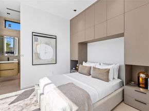 325 W 63rd St, Miami Beach FL 33141
