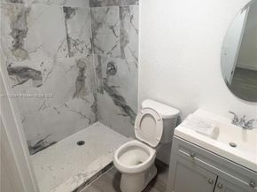 1240 NW 122nd St, North Miami FL 33167