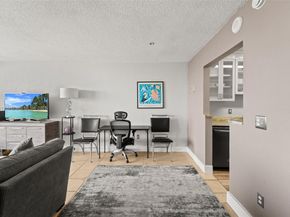 2350 NE 135th St 1401, North Miami FL 33181