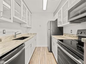 2350 NE 135th St 1401, North Miami FL 33181