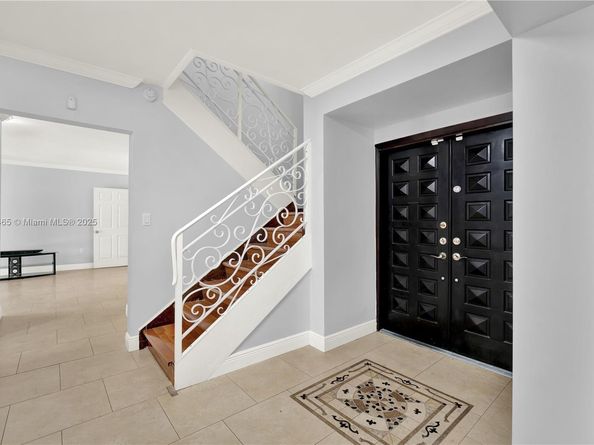 1825 SW 125th CT, Miami FL 33175