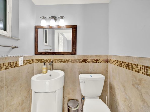 1825 SW 125th CT, Miami FL 33175