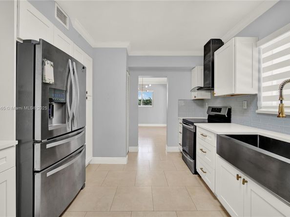 1825 SW 125th CT, Miami FL 33175