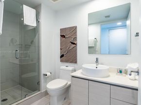 2602 E Hallandale Beach Blvd R809, Hallandale Beach FL 33009