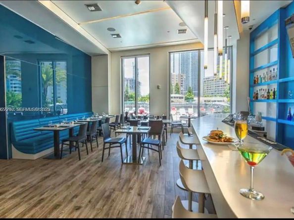 2602 E Hallandale Beach Blvd R809, Hallandale Beach FL 33009