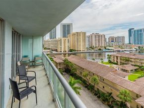 2602 E Hallandale Beach Blvd R809, Hallandale Beach FL 33009