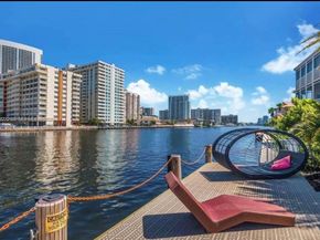 2602 E Hallandale Beach Blvd R809, Hallandale Beach FL 33009