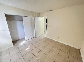 3417 NW 44th St 104, Oakland Park FL 33309