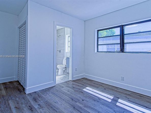 372 W Dayton Cir, Fort Lauderdale FL 33312