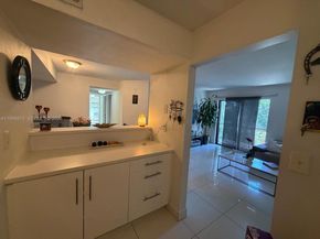 468 NE 206th Ln 102, Miami FL 33179