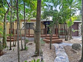 550 Quail Ave, Miami Springs FL 33166