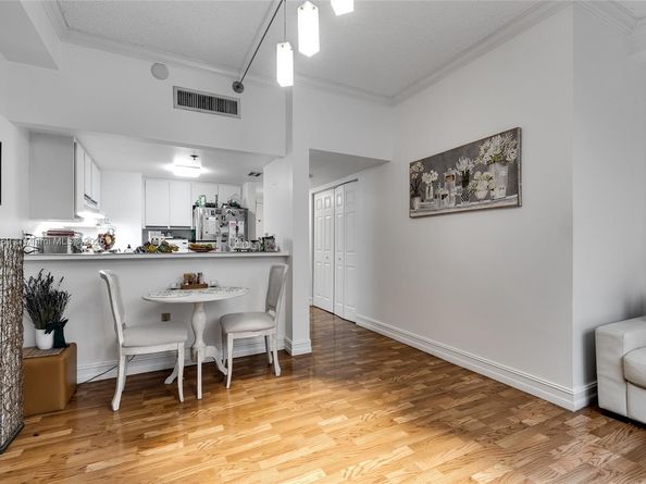 540 Brickell Key Dr 210, Miami FL 33131