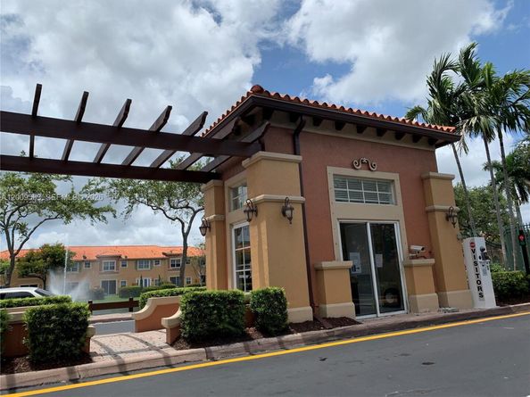 4944 Windward Way 1401, Dania Beach FL 33312