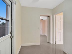 210 N 72nd Ave, Hollywood FL 33024