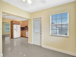 210 N 72nd Ave, Hollywood FL 33024