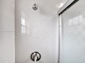 210 N 72nd Ave, Hollywood FL 33024