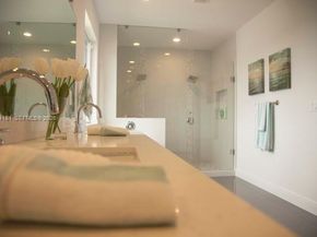 15105 SW 180th St, Miami FL 33187