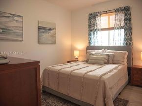 15105 SW 180th St, Miami FL 33187