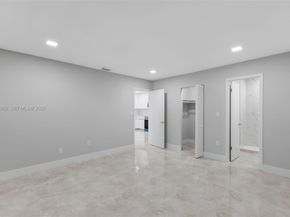 15685 SW 82nd Cir Ln 28, Miami FL 33193