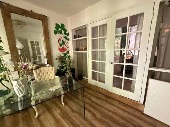 1785 Calais Dr 8, Miami Beach FL 33141