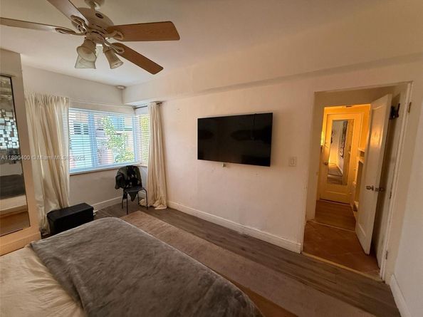1785 Calais Dr 8, Miami Beach FL 33141