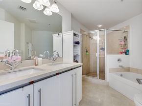 79 SW 12th St 2306S, Miami FL 33130