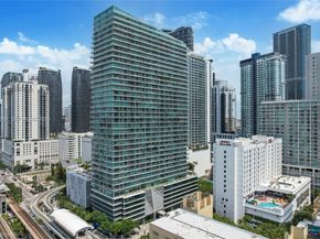 79 SW 12th St 2306S, Miami FL 33130