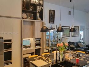 13707 NW 21st St, Pembroke Pines FL 33028