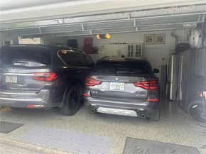 13707 NW 21st St, Pembroke Pines FL 33028